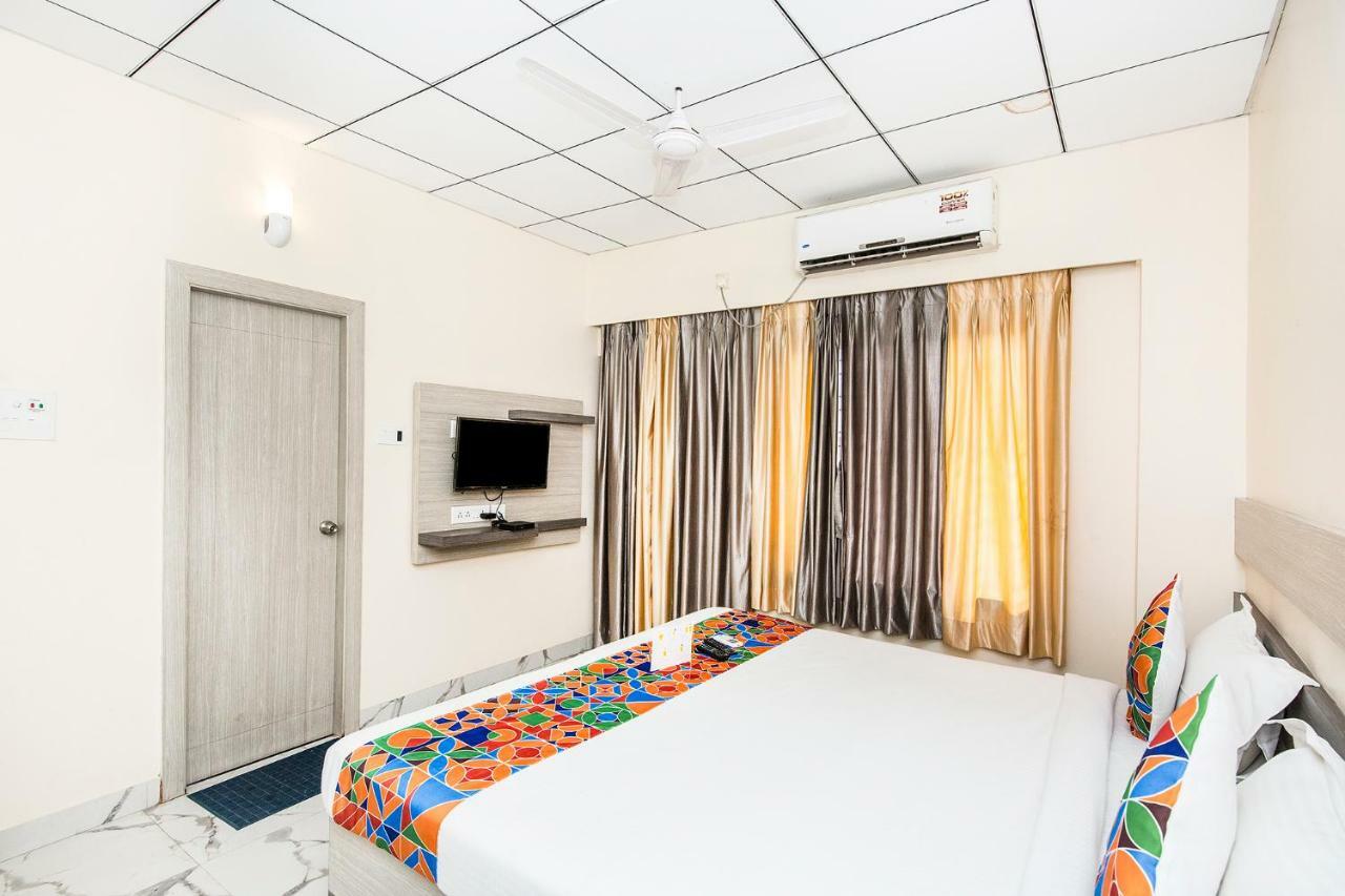 Fabhotel Shivangan Kolkata Airport - Fully Vaccinated Staff Εξωτερικό φωτογραφία